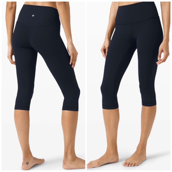 Lululemon Align High Rise Crop 17"
True Navy blue size 4 NWT - Picture 1 of 6